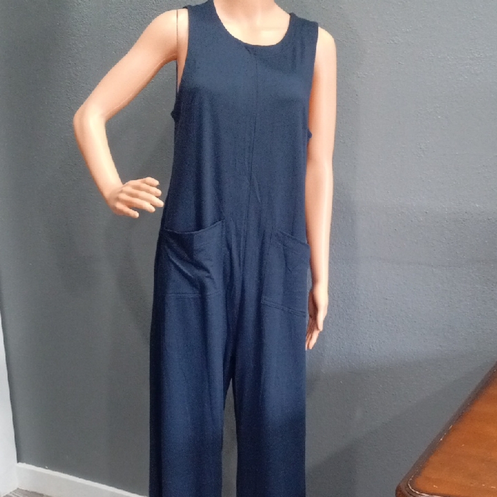 Tanou Women's Casual Jumpsuits Sleeveless Crewneck Open Back Wide Leg Jumpsuit